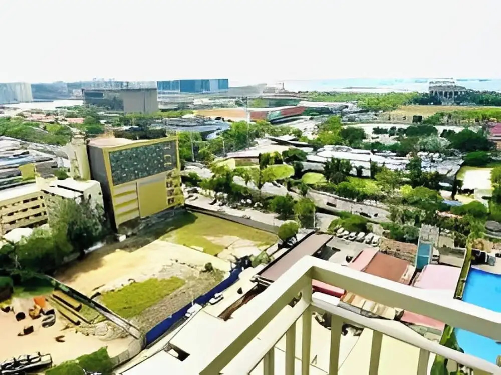 Luxurious Bayview 2BR Near MOA Picc CCP Free Wifi