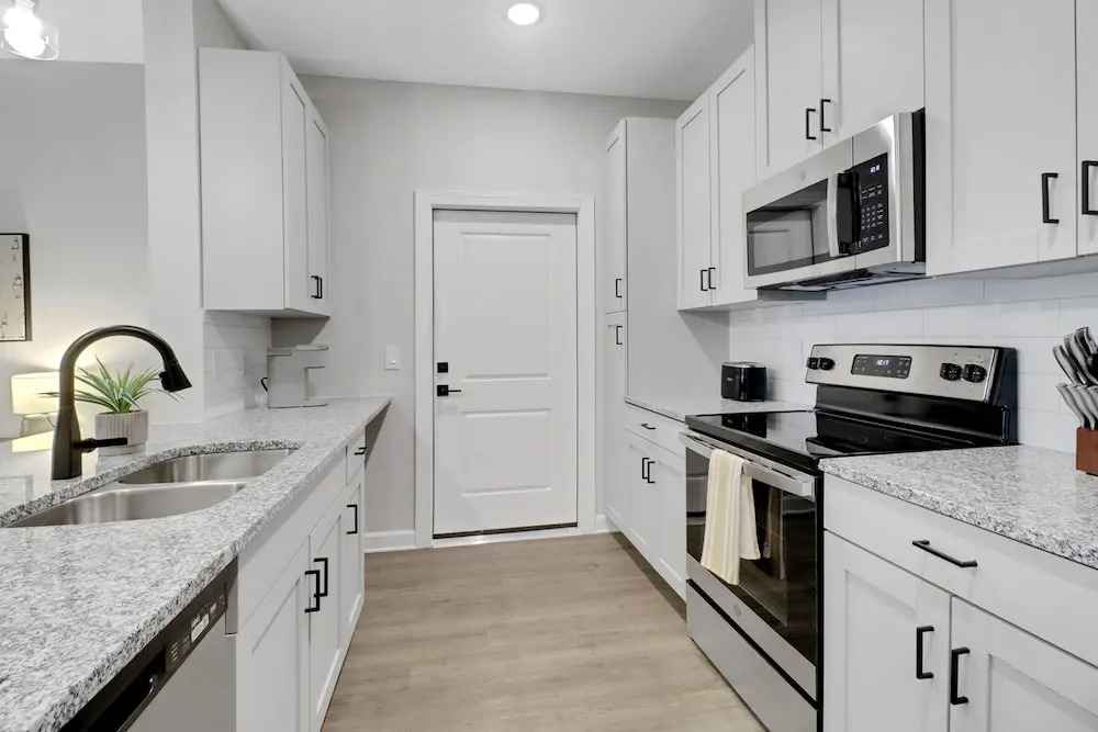 Swiftwater Apartments By Barsala