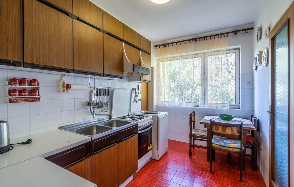 Nice Apartment in Premantura With 2 Bedrooms and Wifi