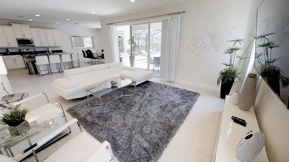 7729 Fairfax Drive
