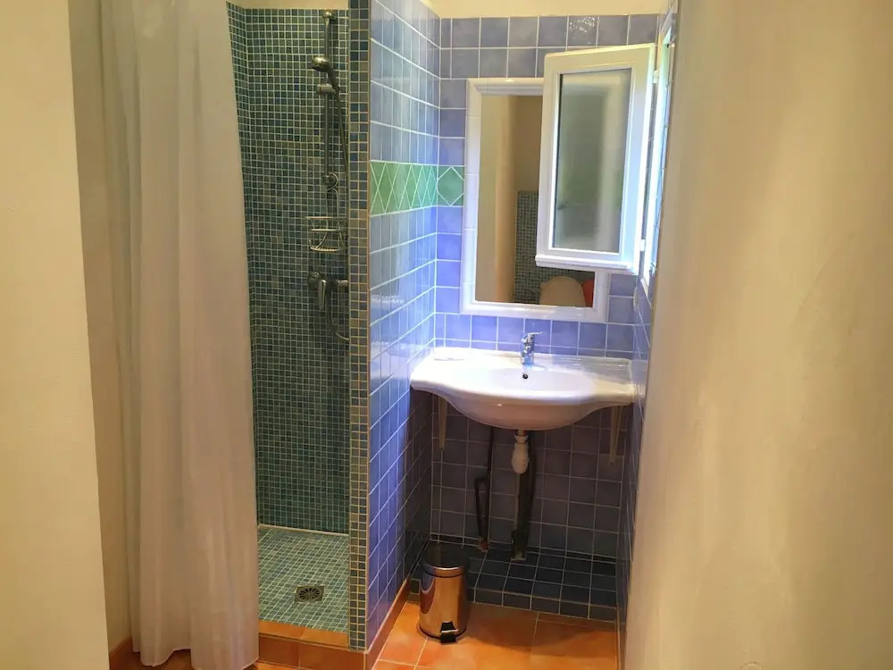 Spacious Villa With Private Swimming Pool a few Minutes' Walk From Lorgues