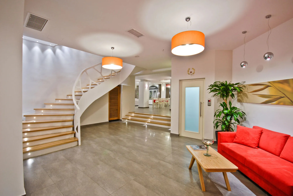 Xenia Hotel