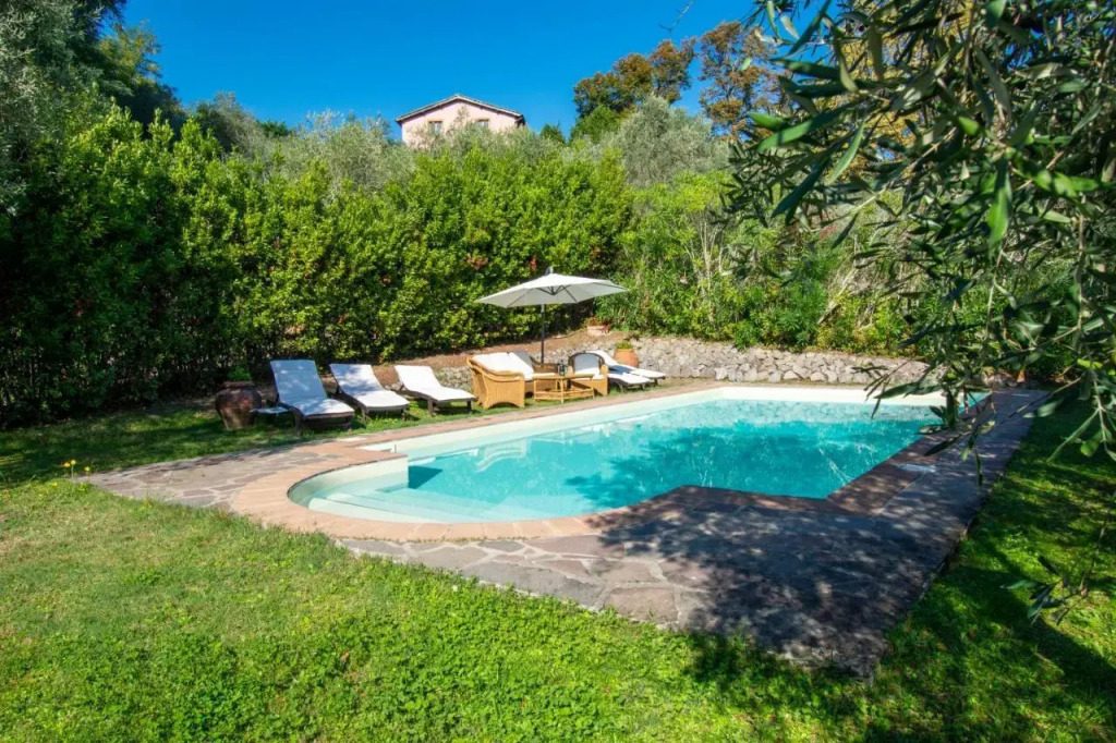 ALTIDO Great House with Garden, Pool & Mountains View