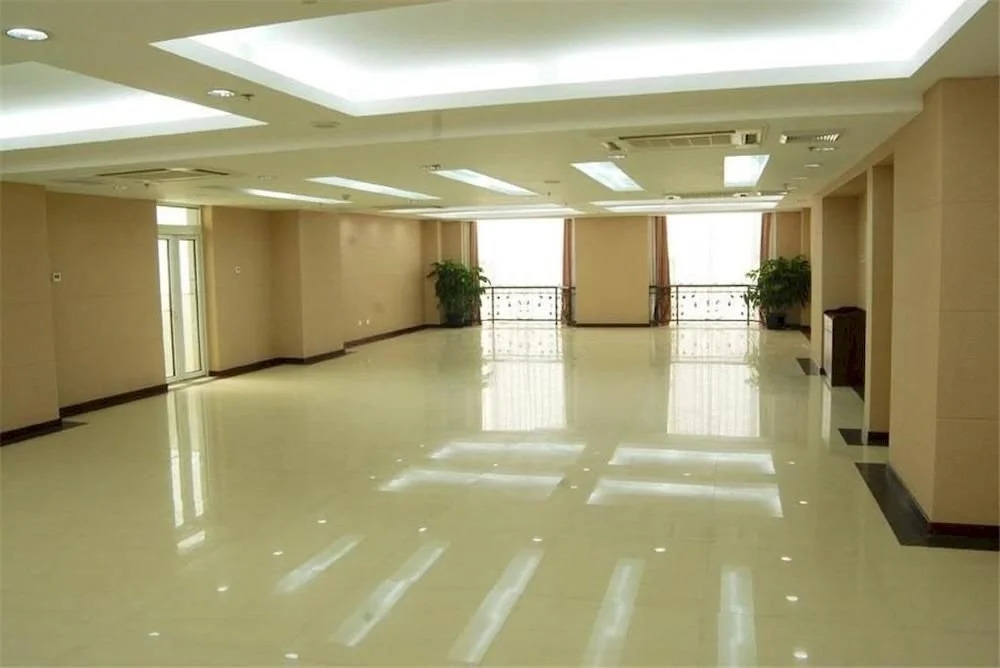Qingze Hotel