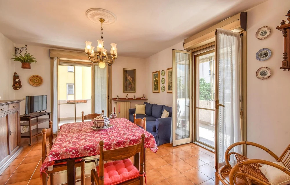 Amazing Apartment in Albenga With Wifi and 2 Bedrooms