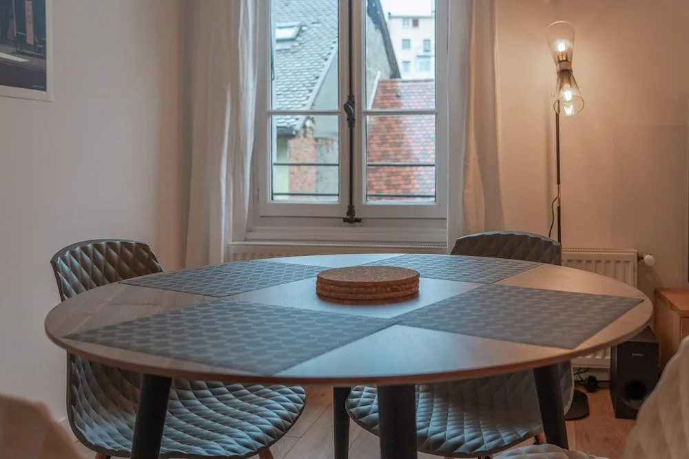 Le 37 Private apartment