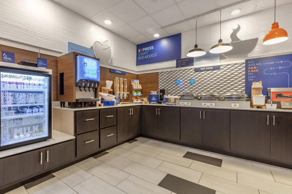 Holiday Inn Express Metropolis by IHG