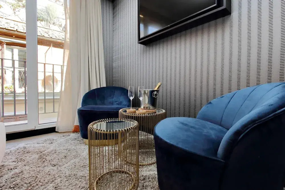 Fellini Design Suites