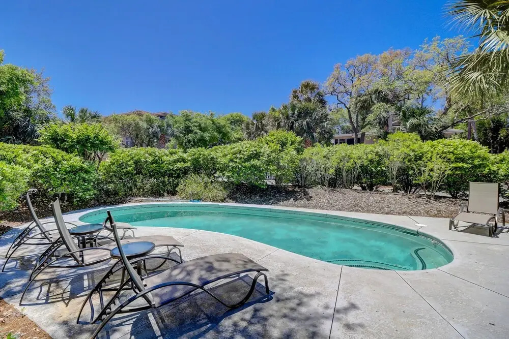 15 Ibis St