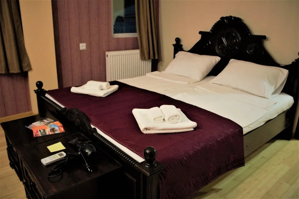 Twins Hotel