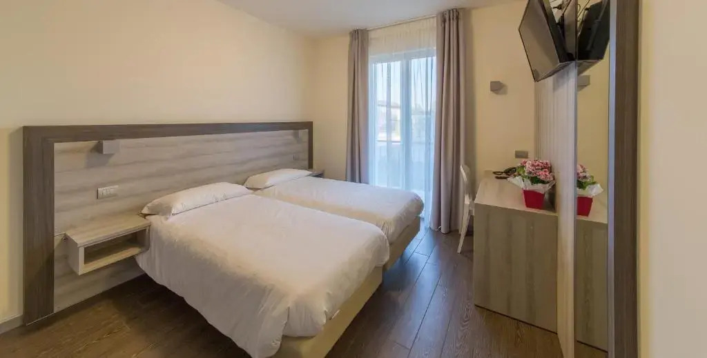 Hotel Panineria Colombera Rossa