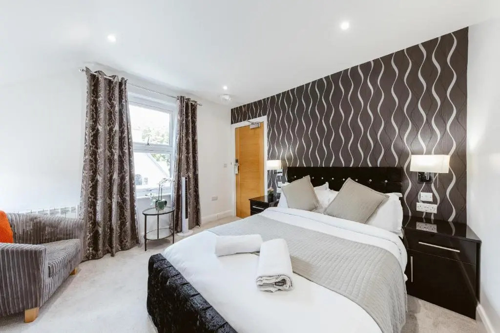 Modern city centre studio apartment