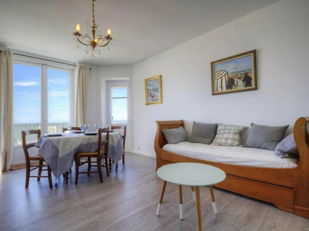 Gîte à Tharon: 2 chambres, terrasse, parking, proche mer - FR-1-306-1026