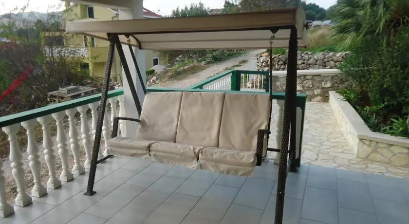 Apartment Pelicaric Sali Dugi otok