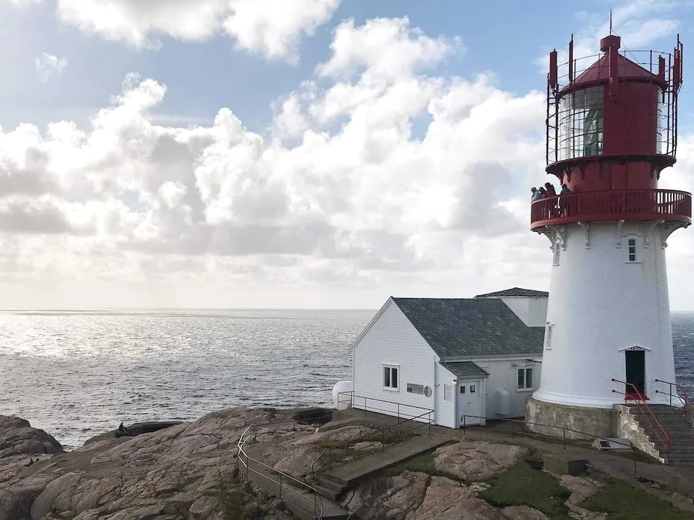 10 person holiday home in Lindesnes