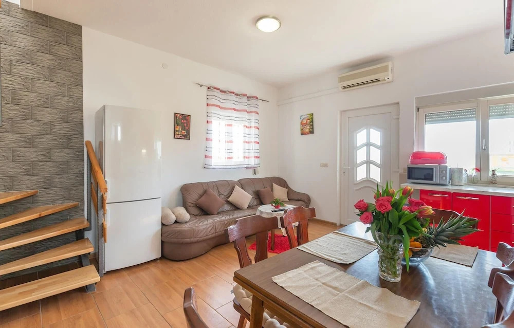 Awesome Home In Makarska