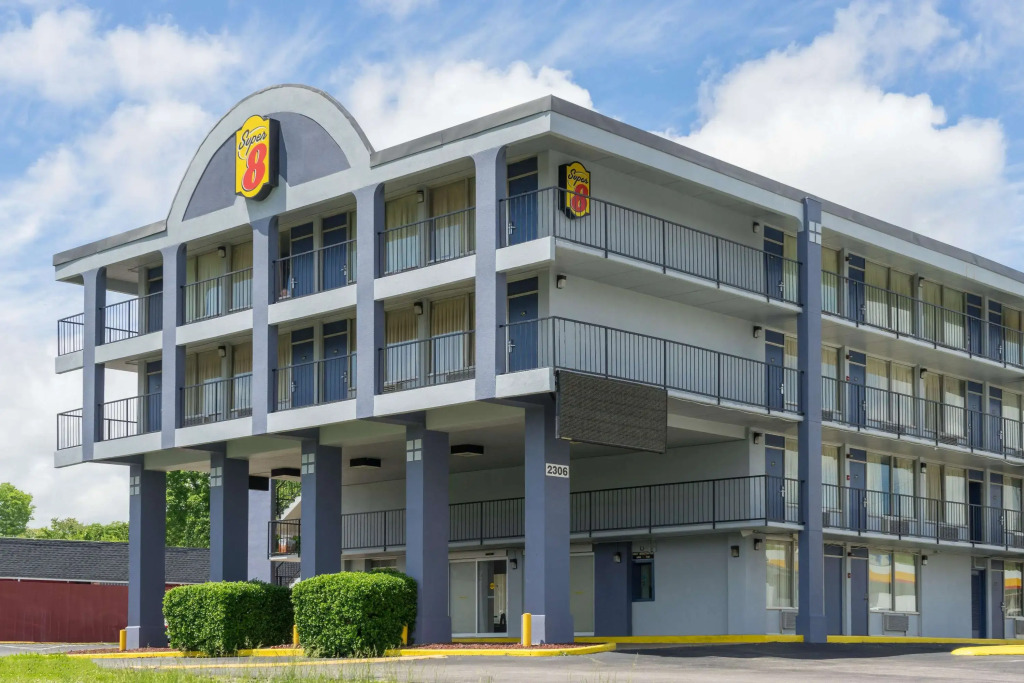 Super 8 By Wyndham Nashville Downtown