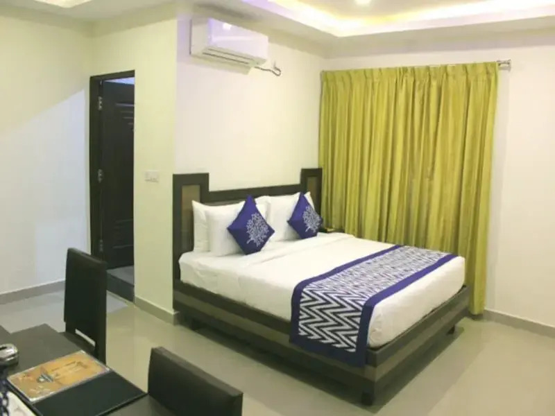 Hotel Bharani Residency