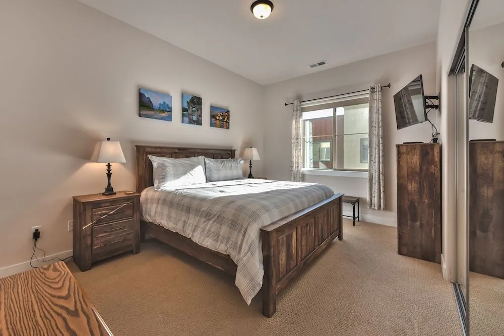 Park City Newpark Terrace 2 Bedrooms 2 Bathrooms Condo