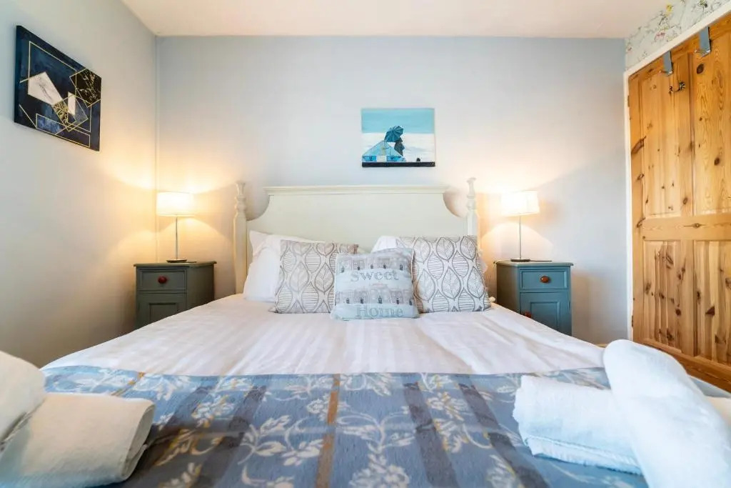 Seaside Snug – 2 bedroom home