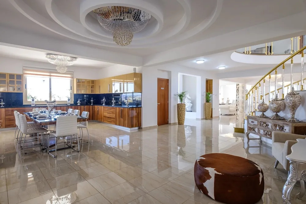 Villa Royale