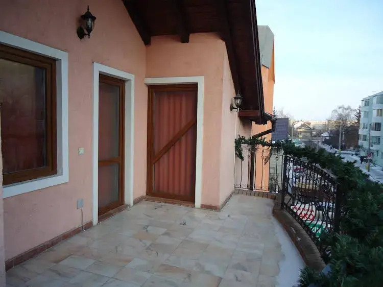Casa Floraly