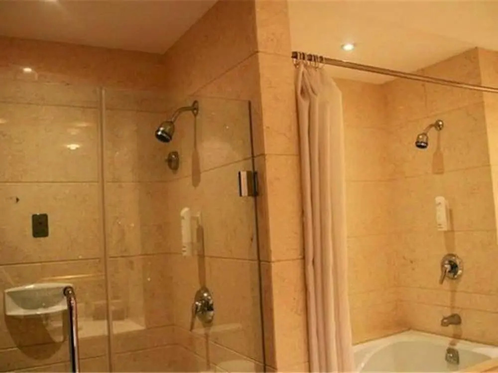 Shanghai Golden Jade Sunshine Hotel