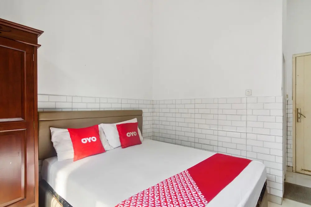 OYO 93499 Pondok Sentosa Near UPH