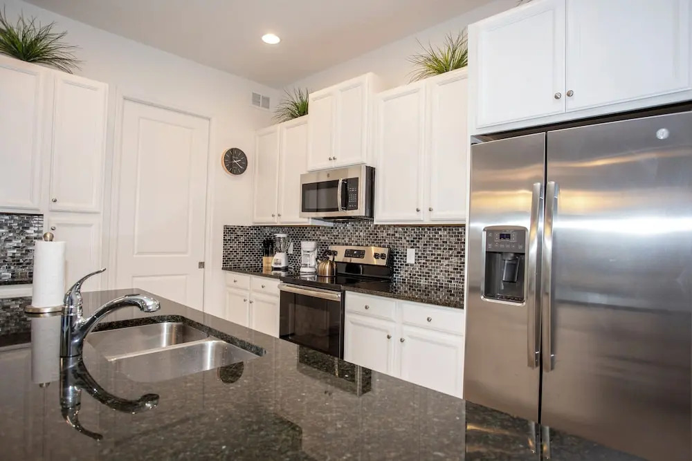 Festival Resort 5 Bd Home w/ Screened Pool Close to Disney 174