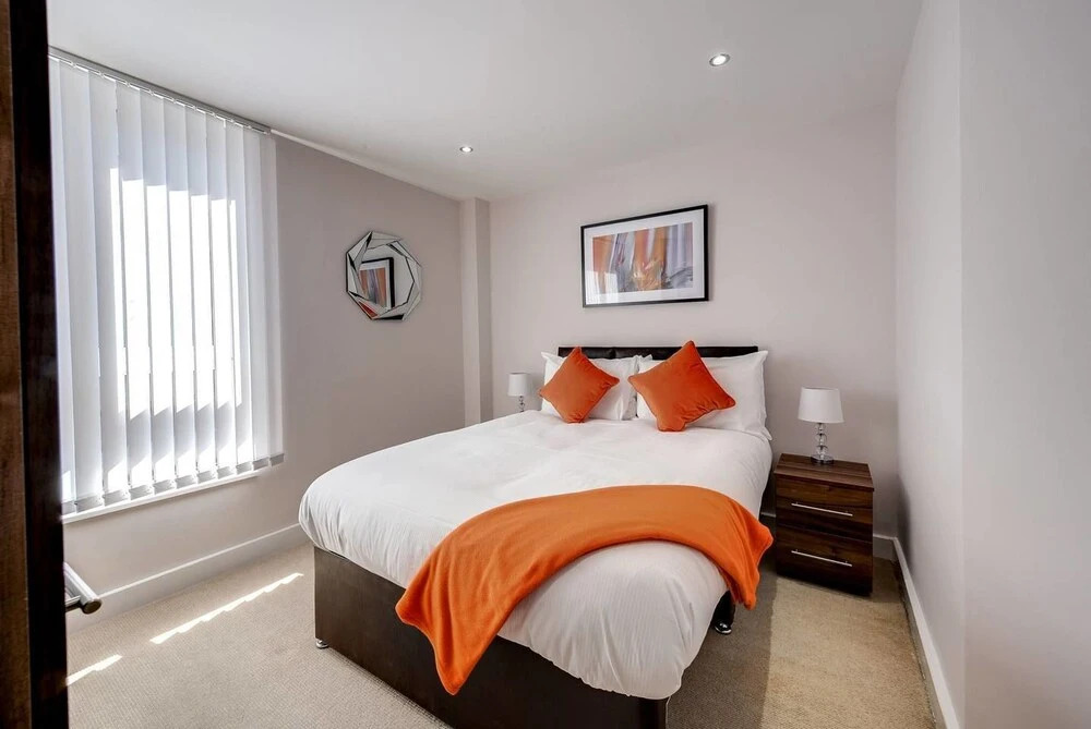 Bright 2BR Apartment in the Centre of Liverpool