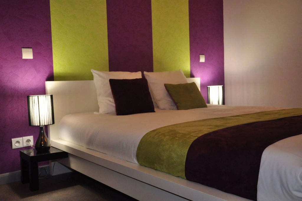 Hotel M