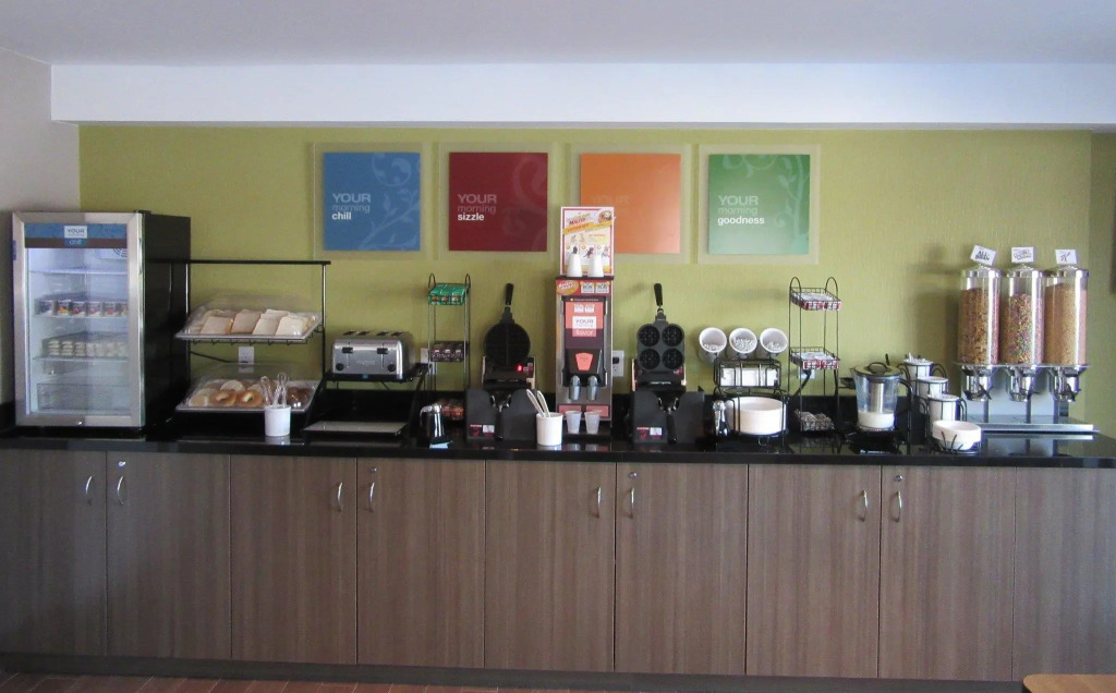 Comfort Inn Cobourg - Port Hope