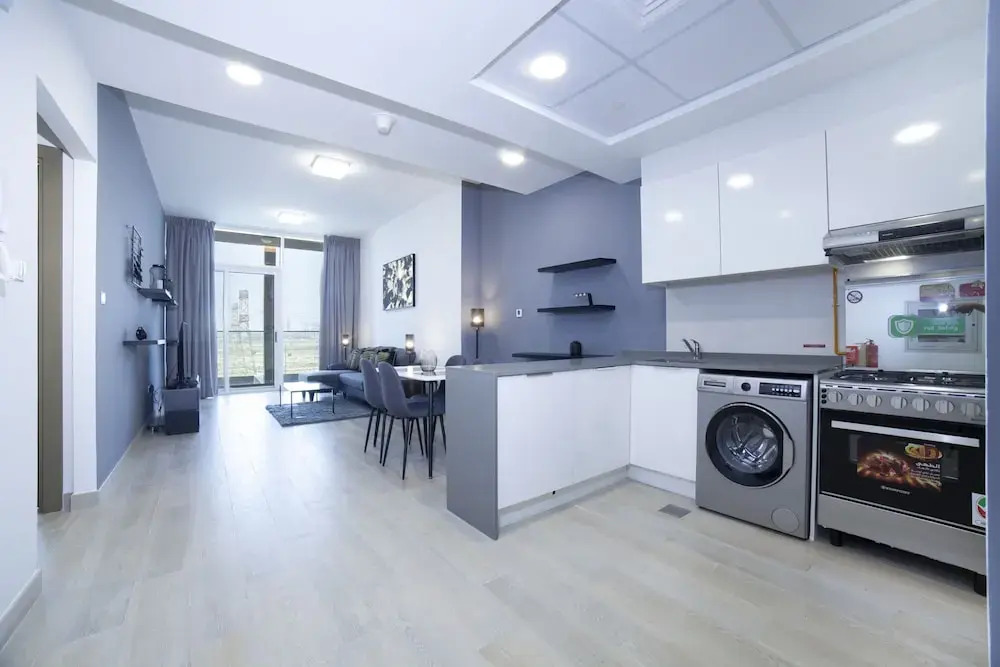 Sophisticated Modern 1 BR on Blooms A JVC