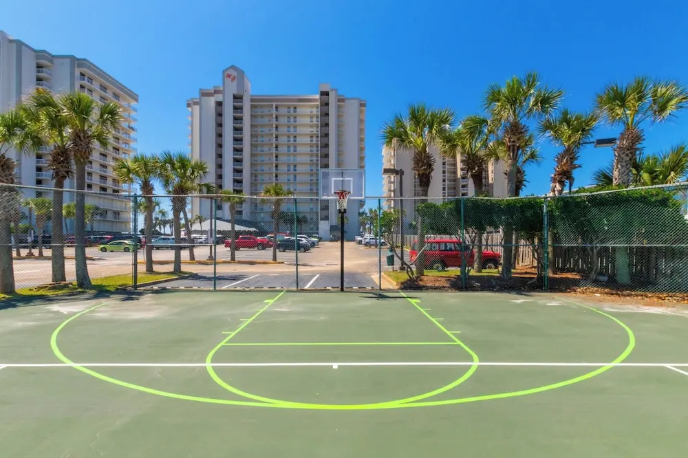 Windward Pointe 803