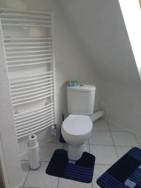 Apartments Mirror
