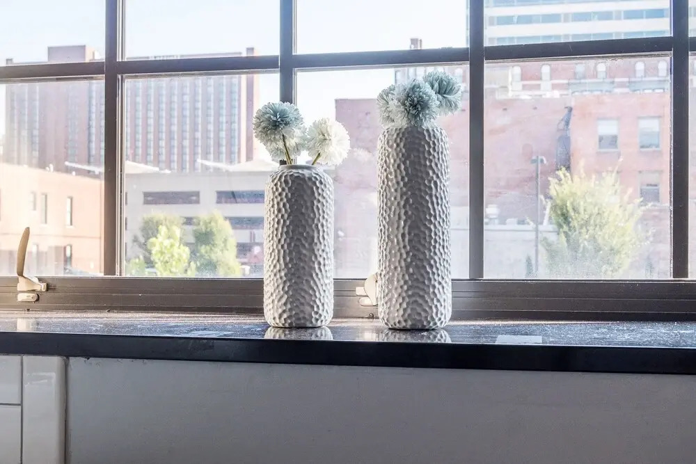 FRONTDESK 915 Broadway Apts Downtown Kansas City