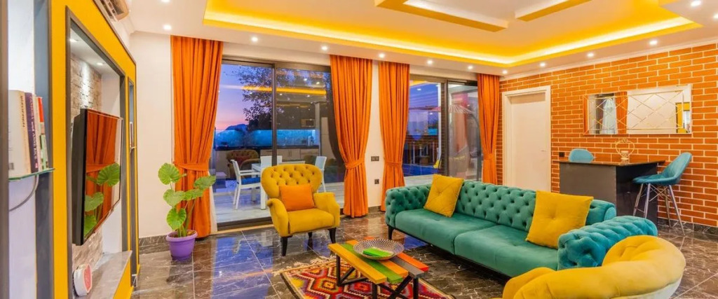 Villa Flood