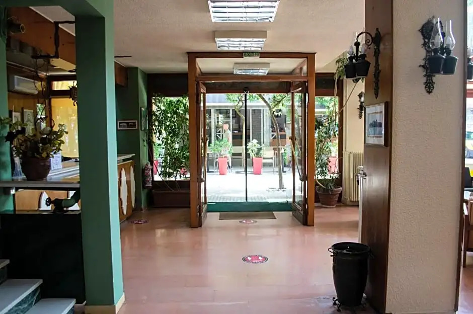 Egnatia Hotel