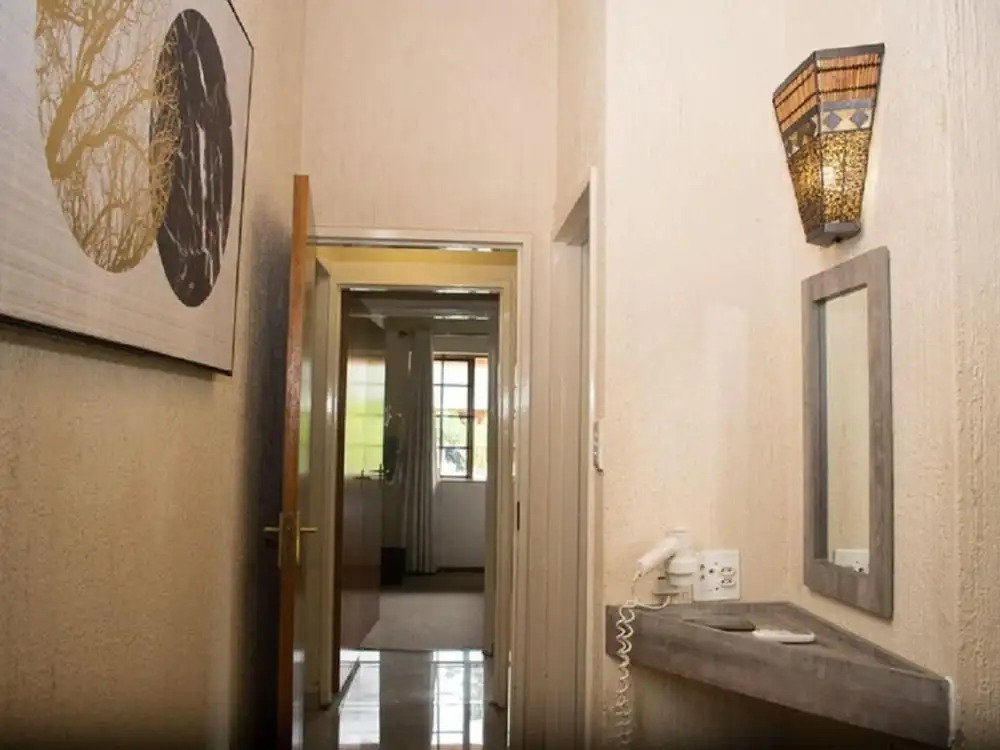 INYAMATANE LUXURY LODGES at Kruger Park Lodge