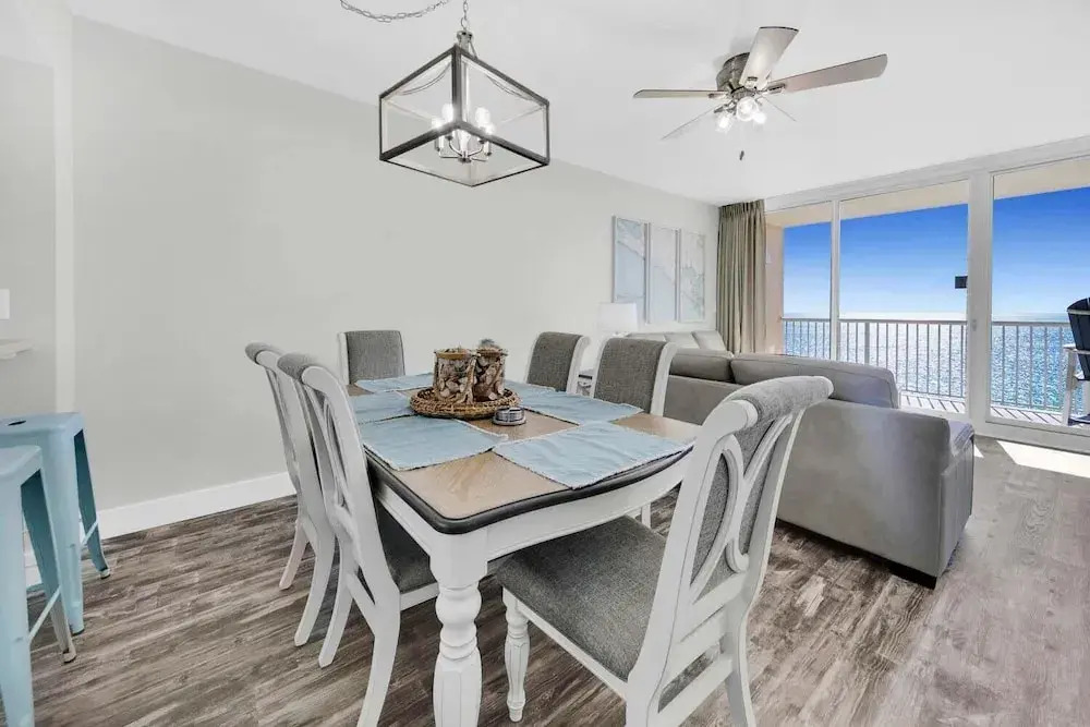 Majestic Beach Towers 1-1603