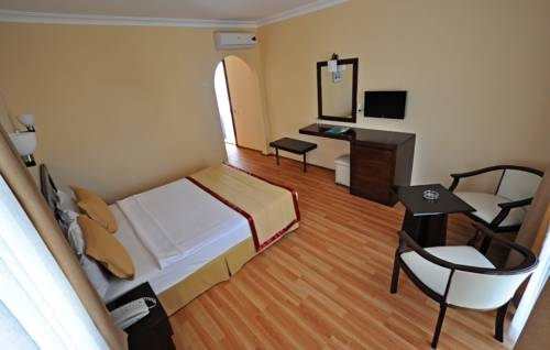 Caliente Bodrum Resort