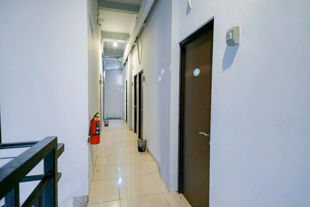 Urbanview Hotel Syariah de Umbrella Ciputat