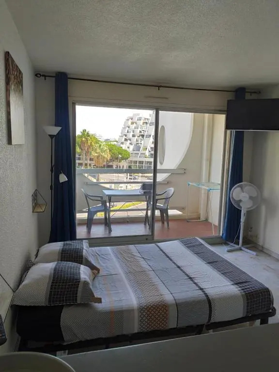 Studio LE FIDJI - A 5m du centre - Face au Port - Parking Privé
