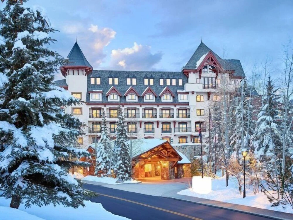Luxury 3 Bedroom Mountain Vacation Rental In The Heart Of Lionshead Village In Vail