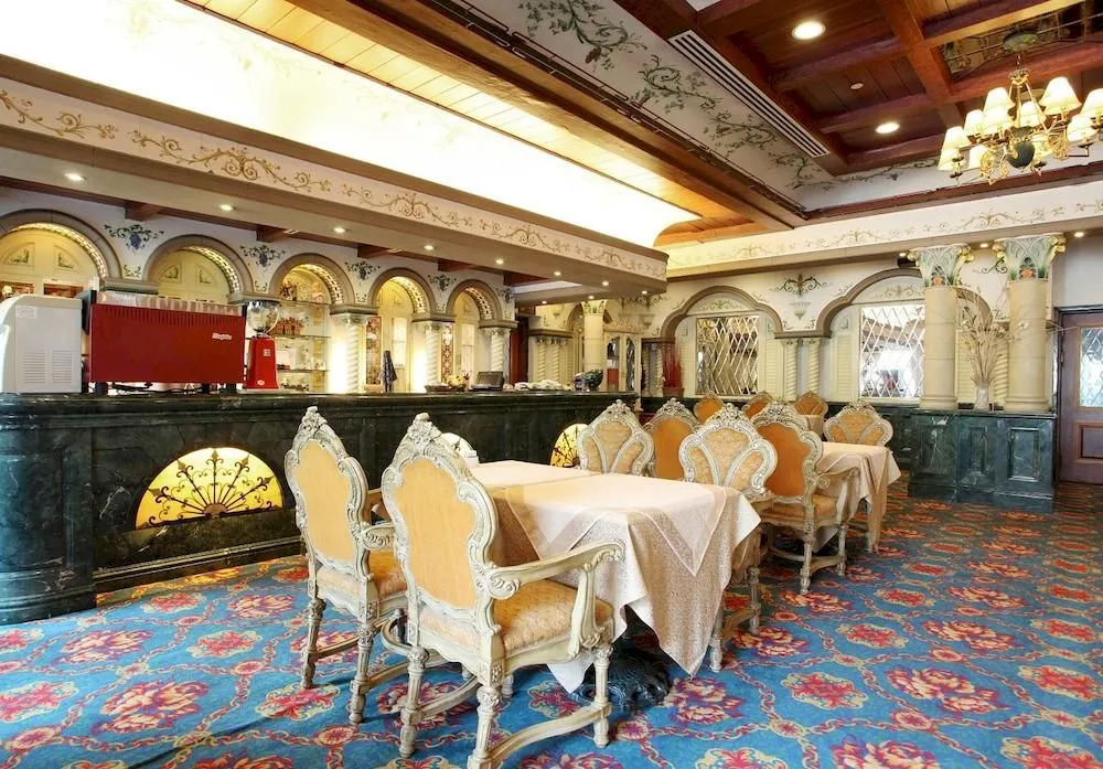 New Grand Dynasty Hotel