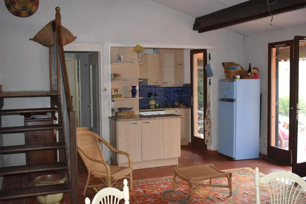Petit mas au paradis avec piscine pour 6 personnes