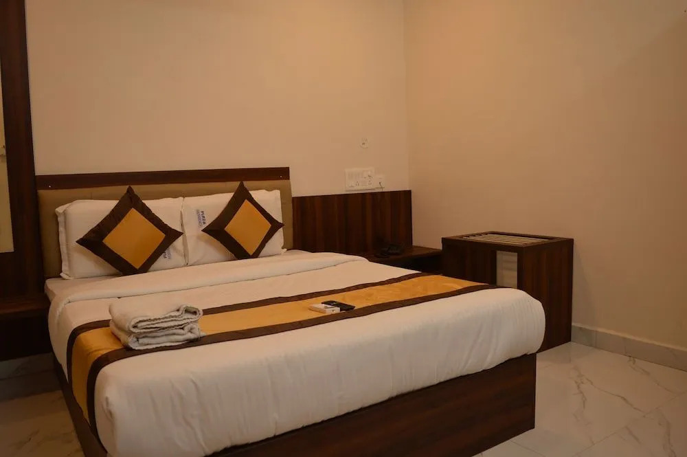 Hotel Plaza Residency