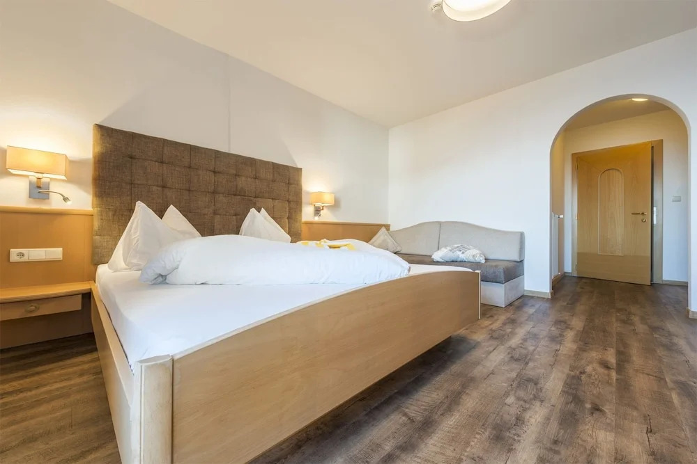 Hotel Alpenfrieden