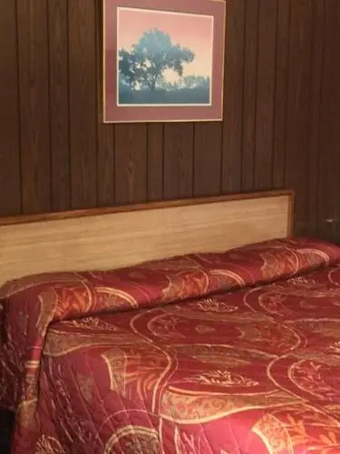 Plantation Motel