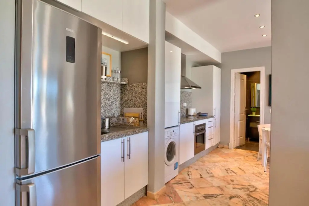 Romana playa 805 Apartment by GHR Rentals